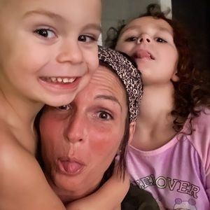 Boys, girls & women’s items